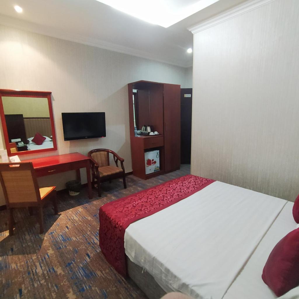 Двухместный (Двухместный номер эконом-класса с 1 кроватью), Royal Hotel
