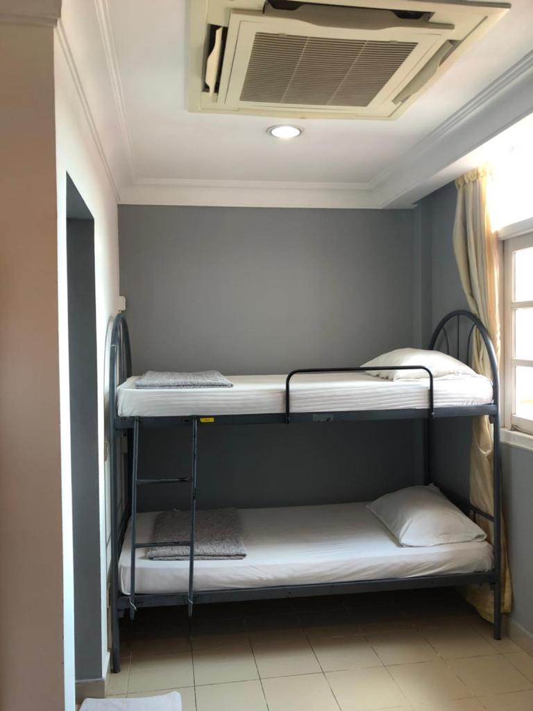 Семейный (4-Bed Family Room with Private Bathroom), Snooze Inn @Dickson Road