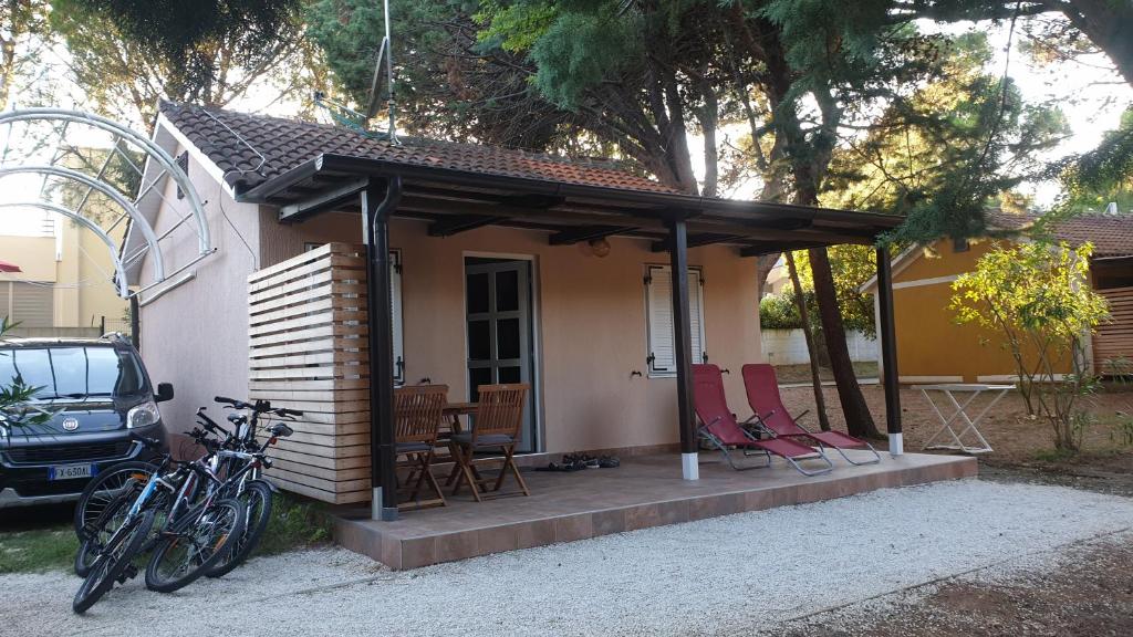 Bungalov comfort - 100 m from the beach photo 3