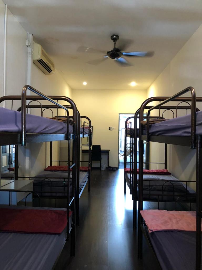 Номер (Кровать в общем 8-местном номере для мужчин и женщин), Kimberley Old House