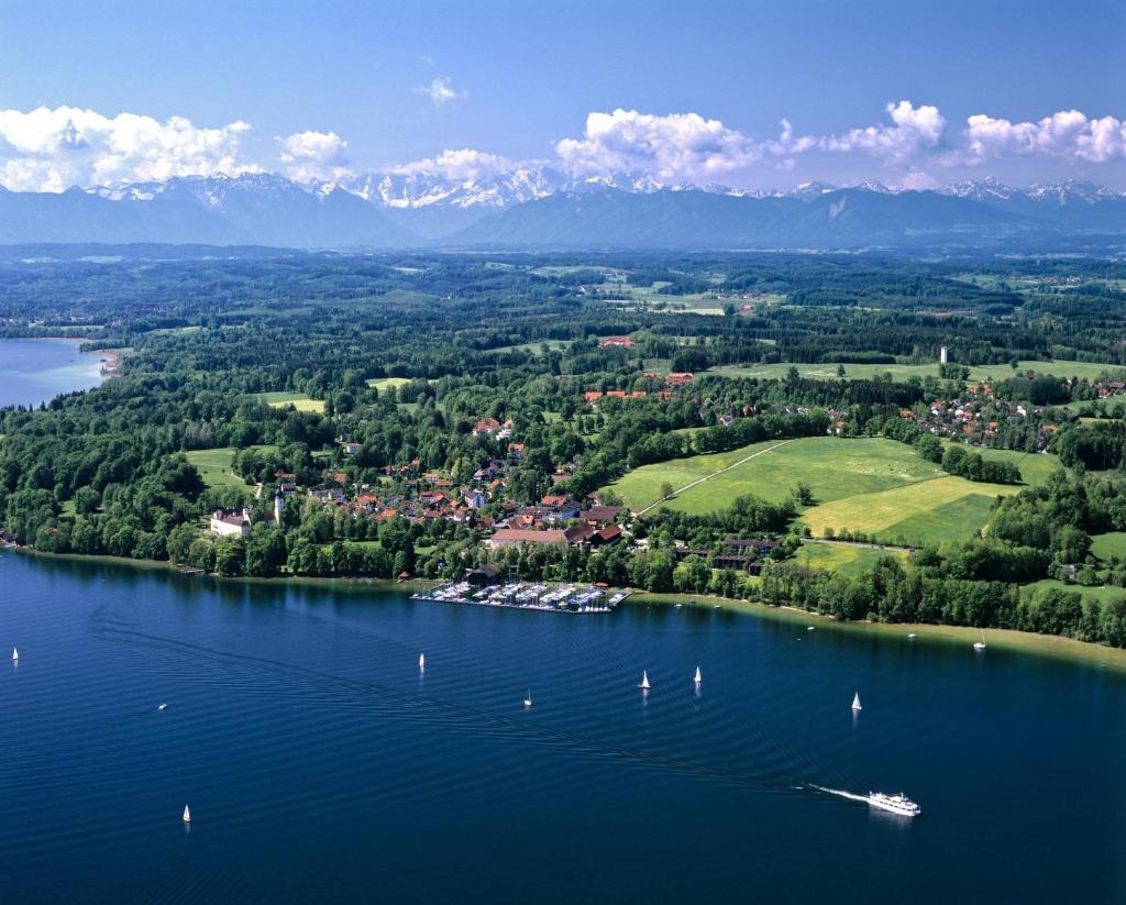 Marina Hotel am Starnberger See photo 3