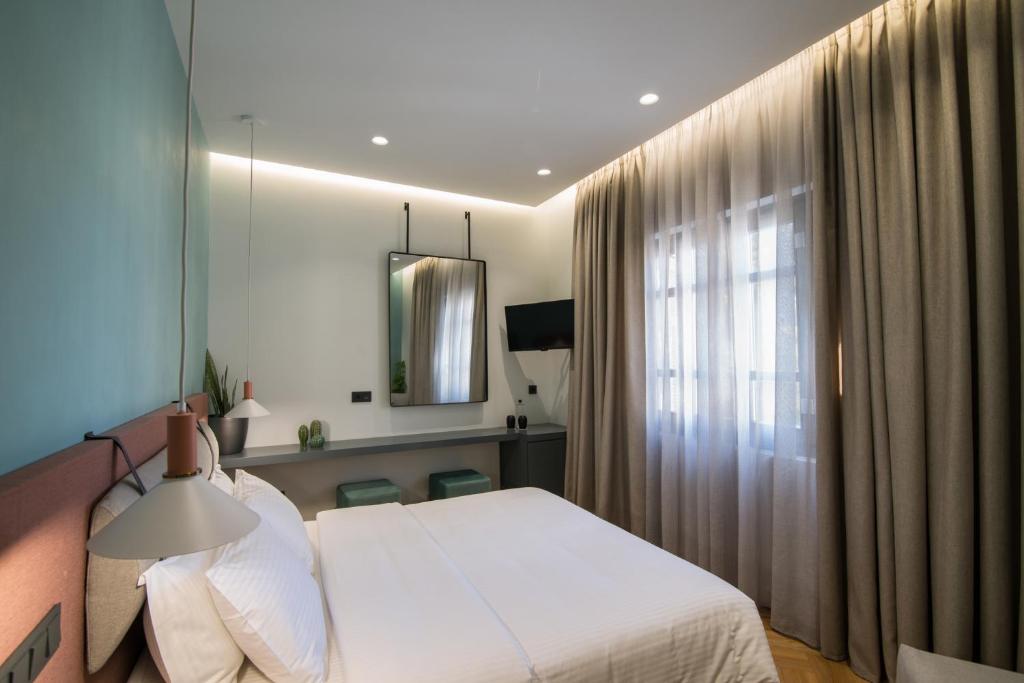 Ederlezi Zoubourlou Aparthotel - Tap to explore photos