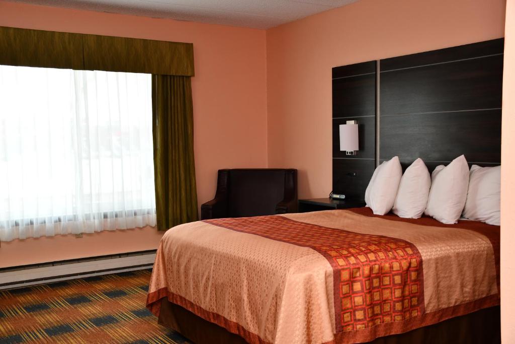 Regency Inn & Suites Faribault photo 3