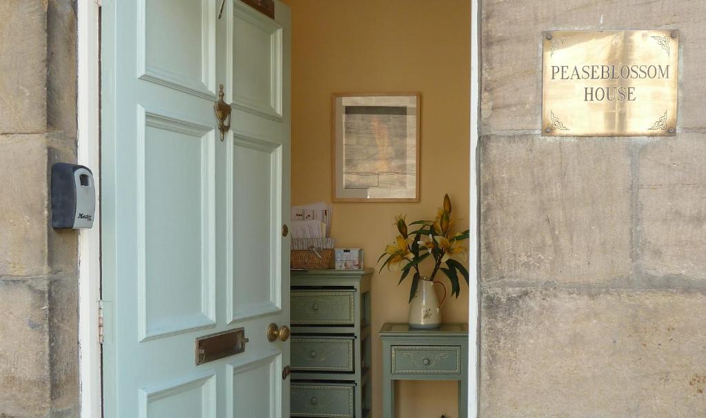 Peaseblossom House, a charming Grade II Listed Building, in a great location in Alnwick