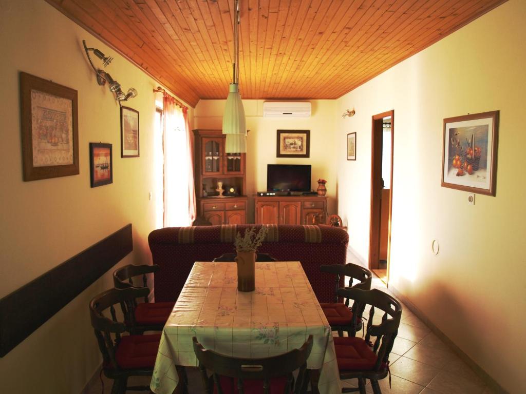Apartment Zvonar photo 3