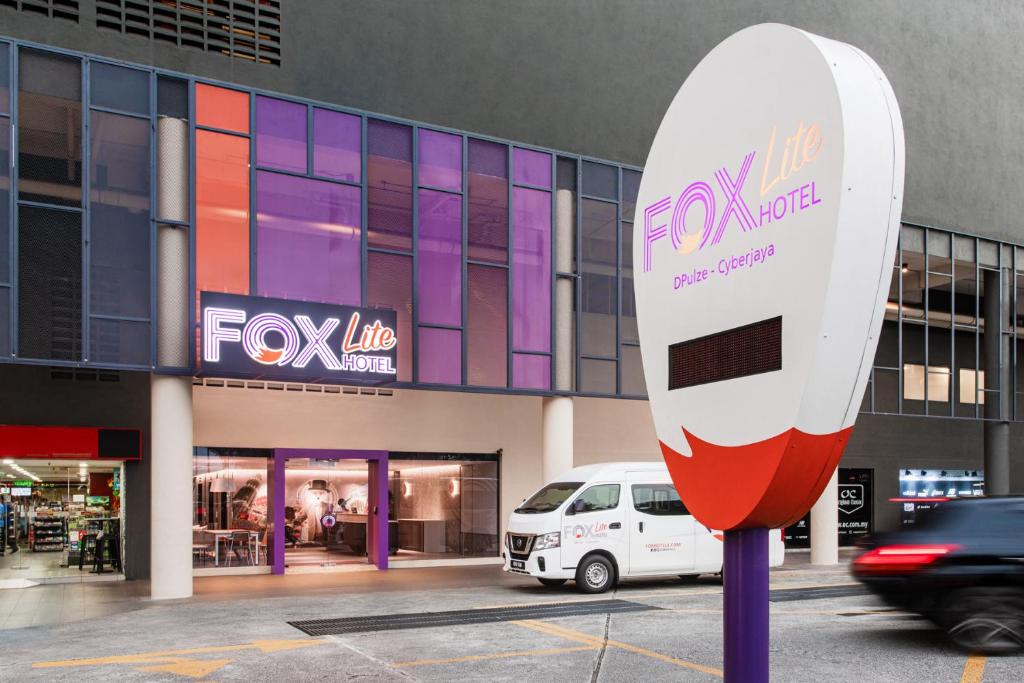 FOX Lite DPulze Cyberjaya by Ascott photo 1