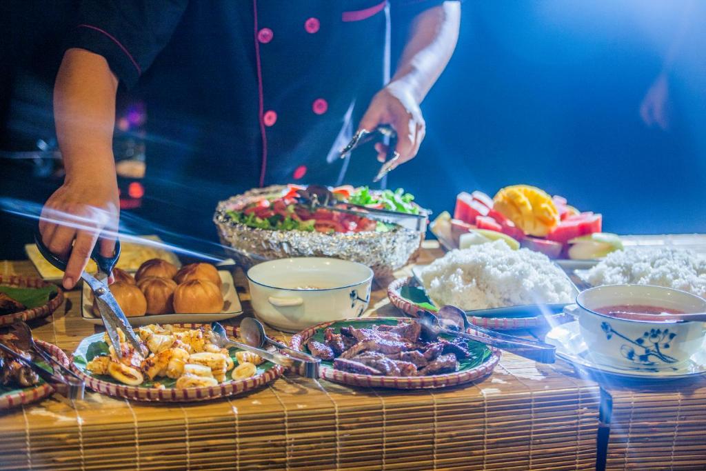 Cozy Boutique Cruise