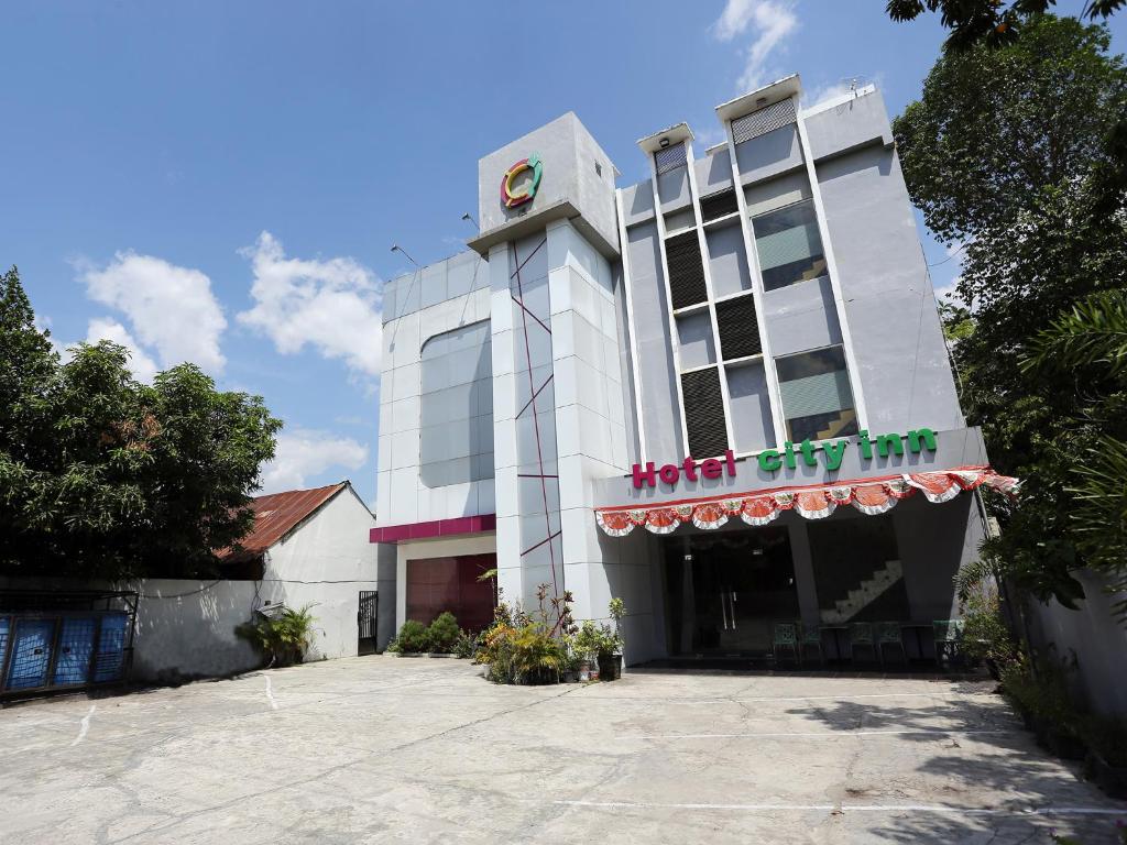 Sans Hotel City Inn Palangkaraya photo 3