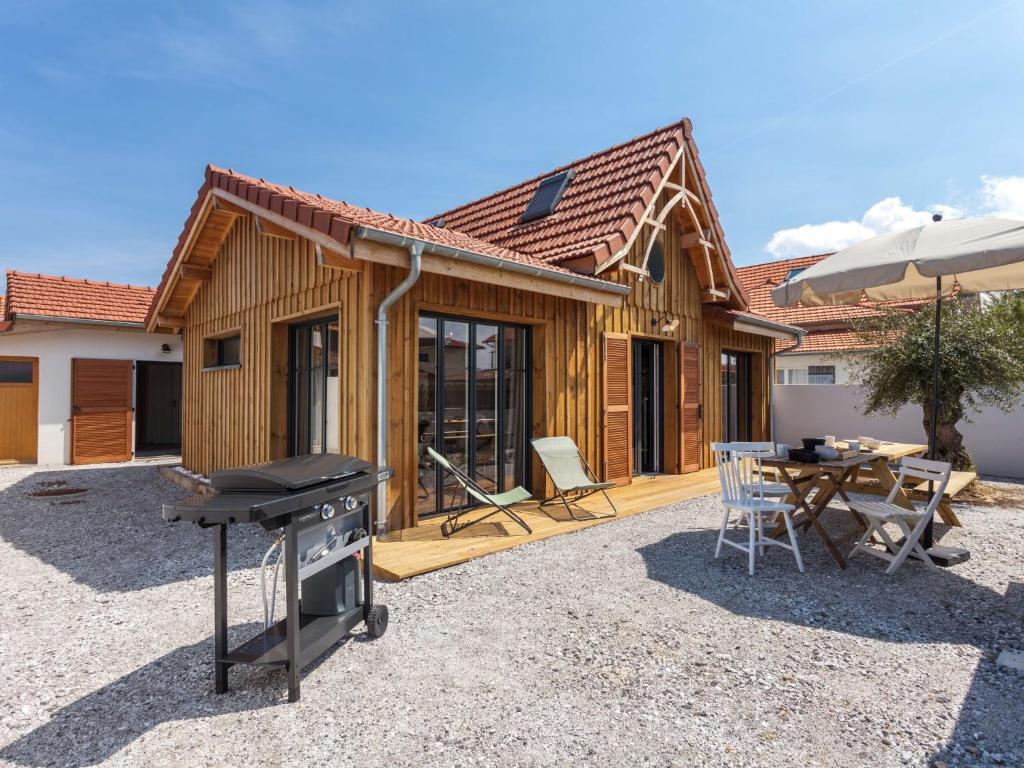 Holiday Home Maison Les Goêlands by Interhome