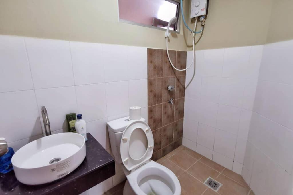 Comfort home 5min to Airport 15min to city center 近机场 适合小家庭 安静小区 photo 1