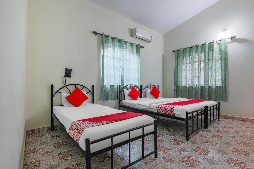 Трехместный (Классический трехместный номер), OYO 9604 Anna Guest House