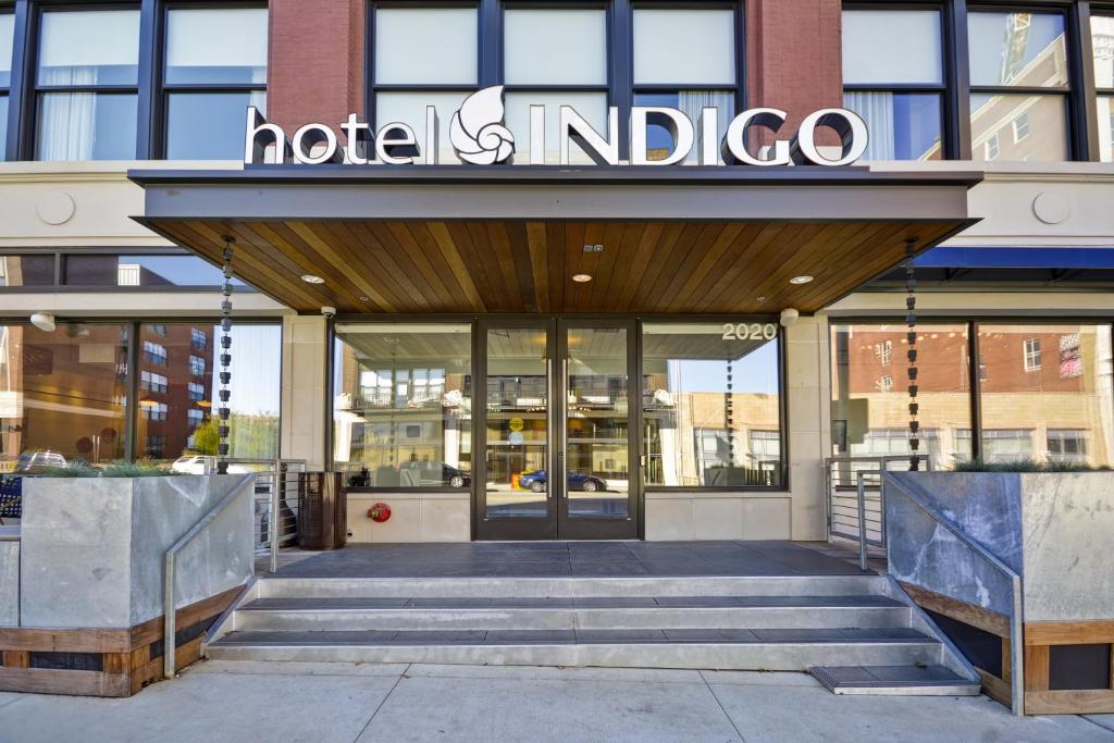 Hotel Indigo Kansas City - The Crossroads, an IHG Hotel photo 3