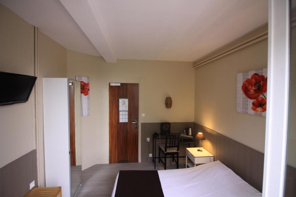 Hotel De l'Univers photo 2