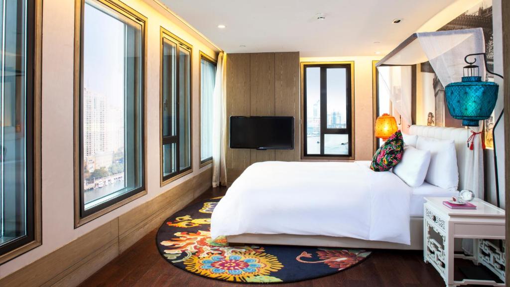 Сьюит (Представительский люкс - Для некурящих), Hotel Indigo Shanghai On The Bund