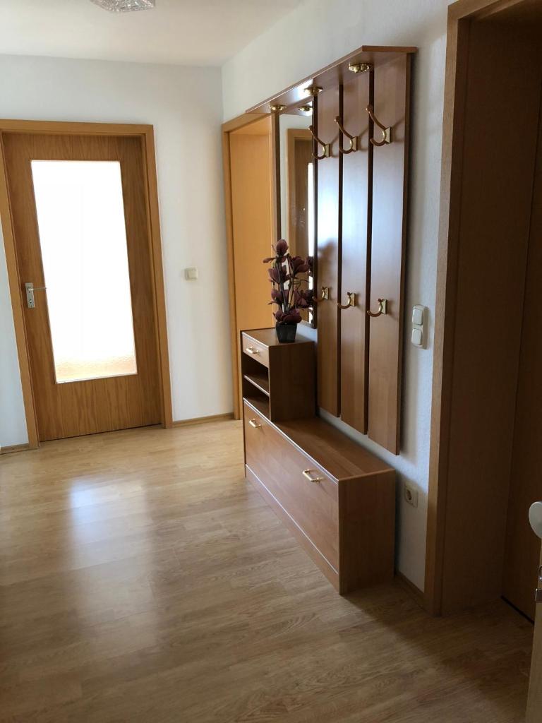2 Zimmer Wohnung mit Balkon - Nähe Messe photo 2