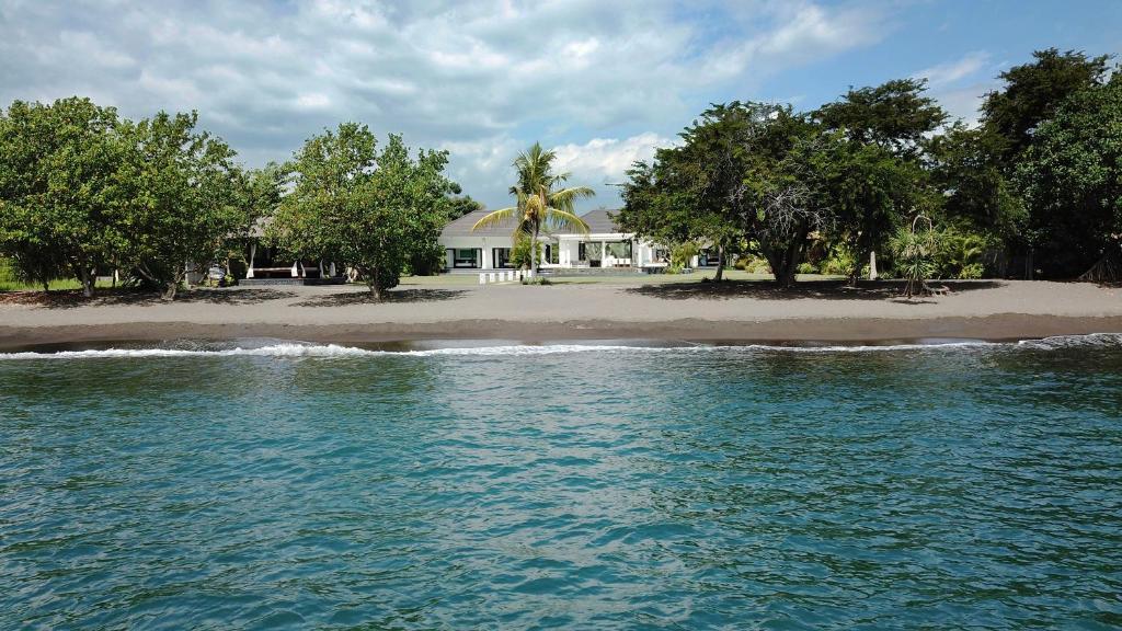 Villa Mathan photo 1