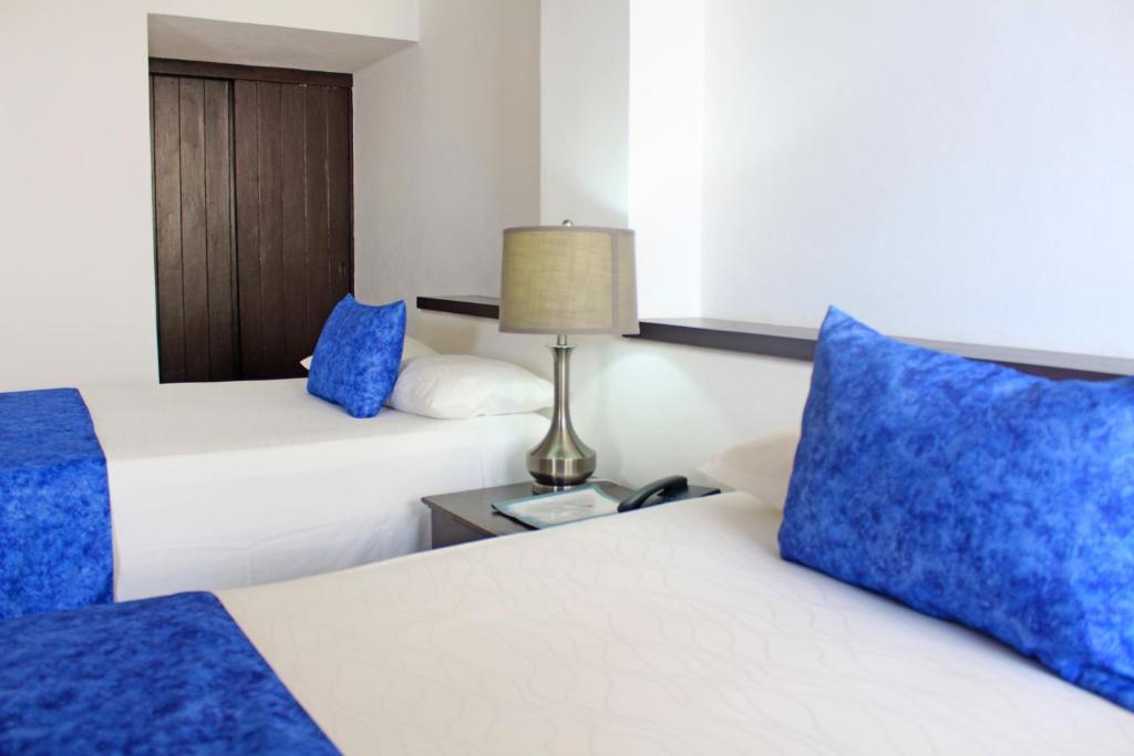 Двухместный (Стандартный двухместный номер с 1 кроватью), San Marino Vallarta Centro Beach Front