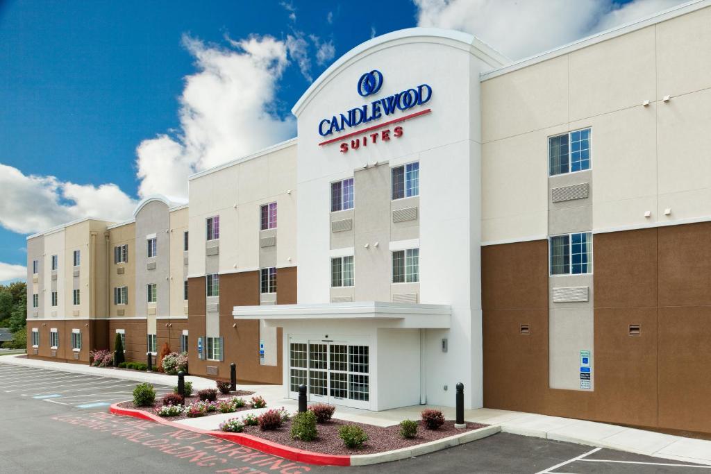 Candlewood Suites Harrisburg I-81 - Hershey Area, an IHG Hotel image
