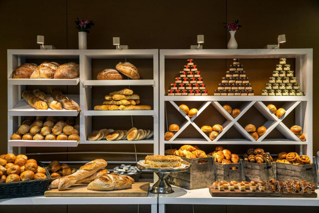 Crowne Plaza Tel Aviv City Center, an IHG Hotel