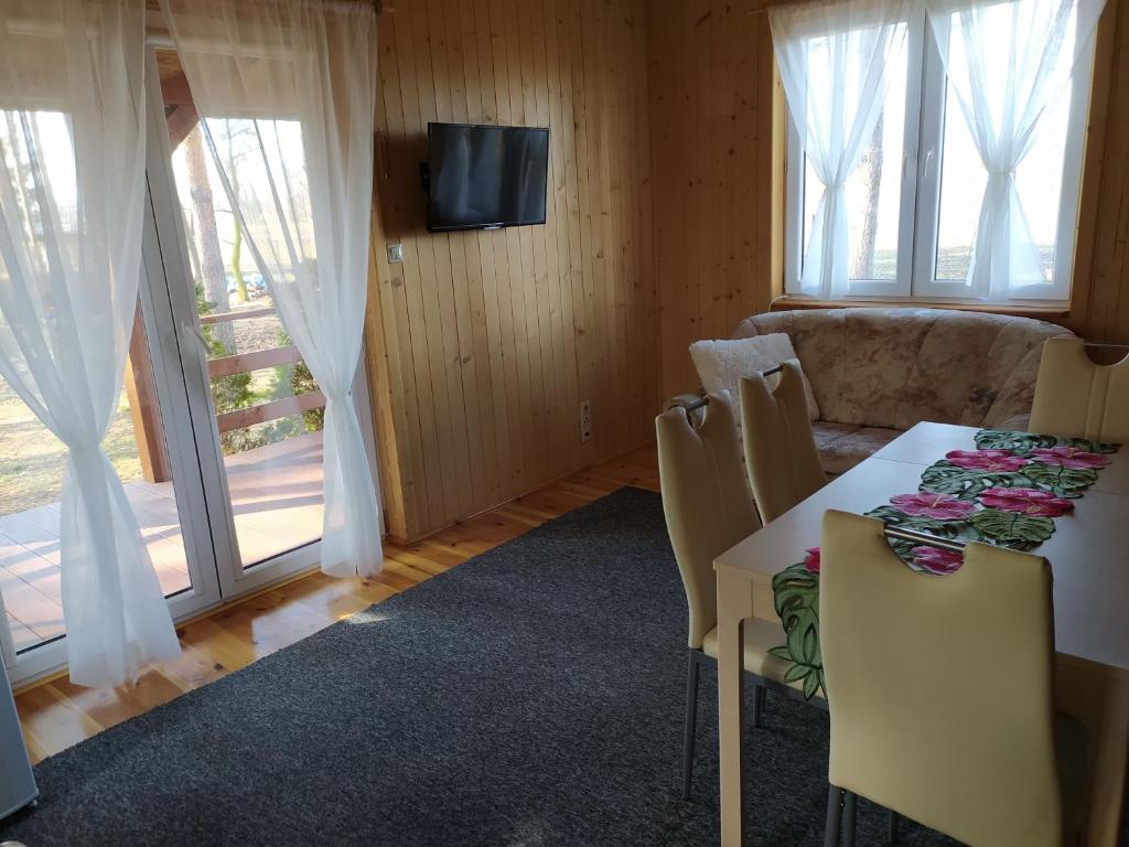 Sunny House in Anielin photo 2