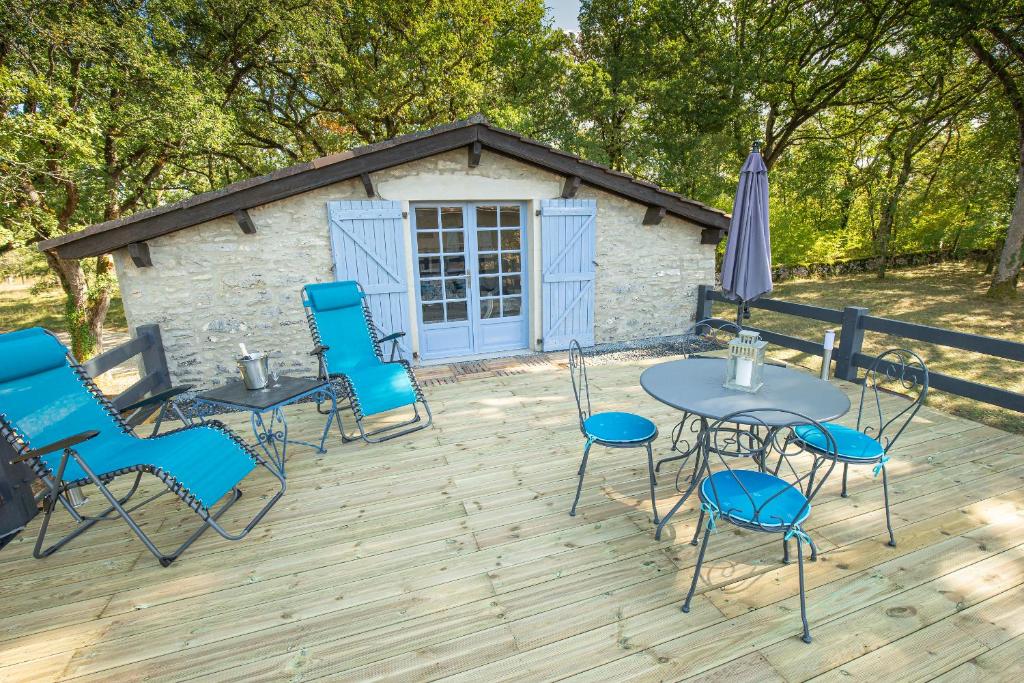 La Terrasse - A Peaceful Place in the Forest photo 4