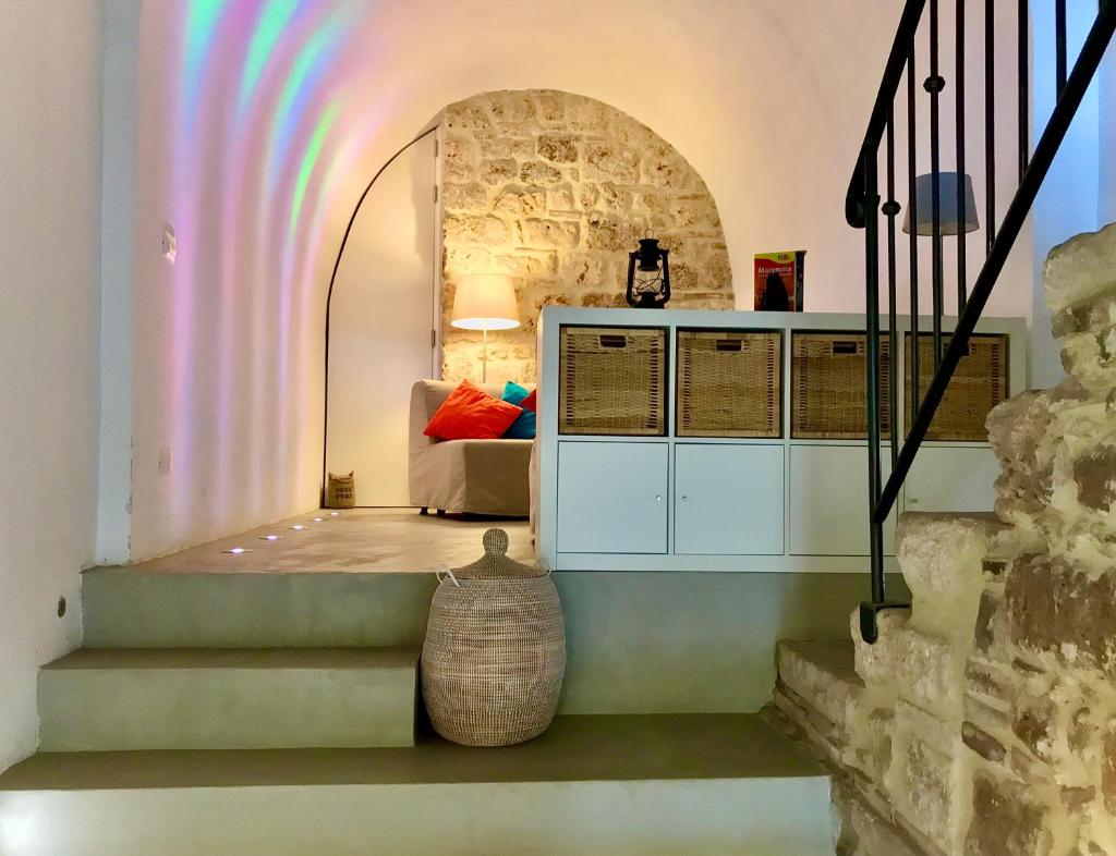 Authentic Cave House in the heart of the Village! photo 2