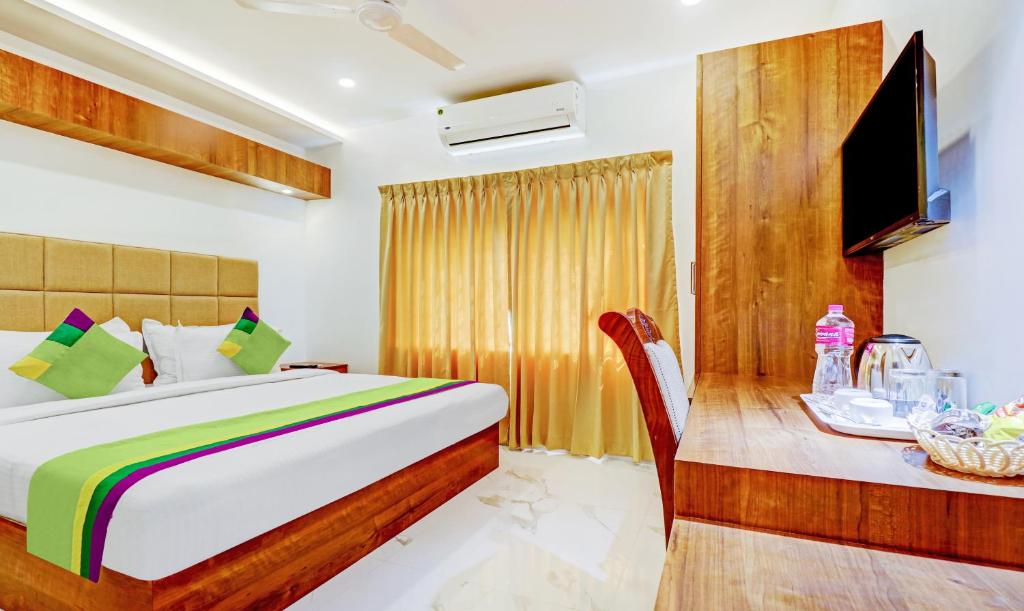 Двухместный ([Sanitized] Standard Double Room), Treebo Trend Highness Inn