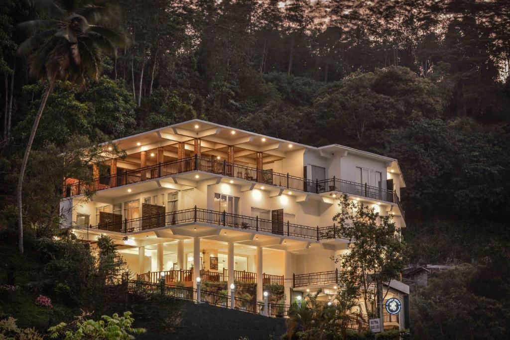 Kandy Hills