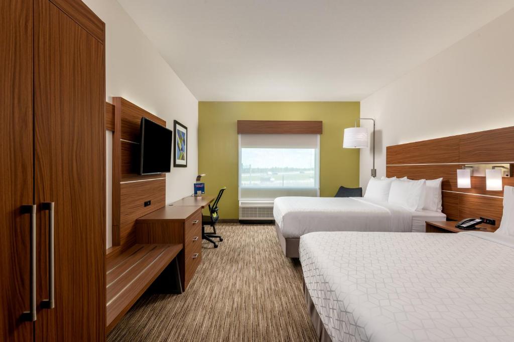 Holiday Inn Express & Suites - Punta Gorda, an IHG Hotel photo 1
