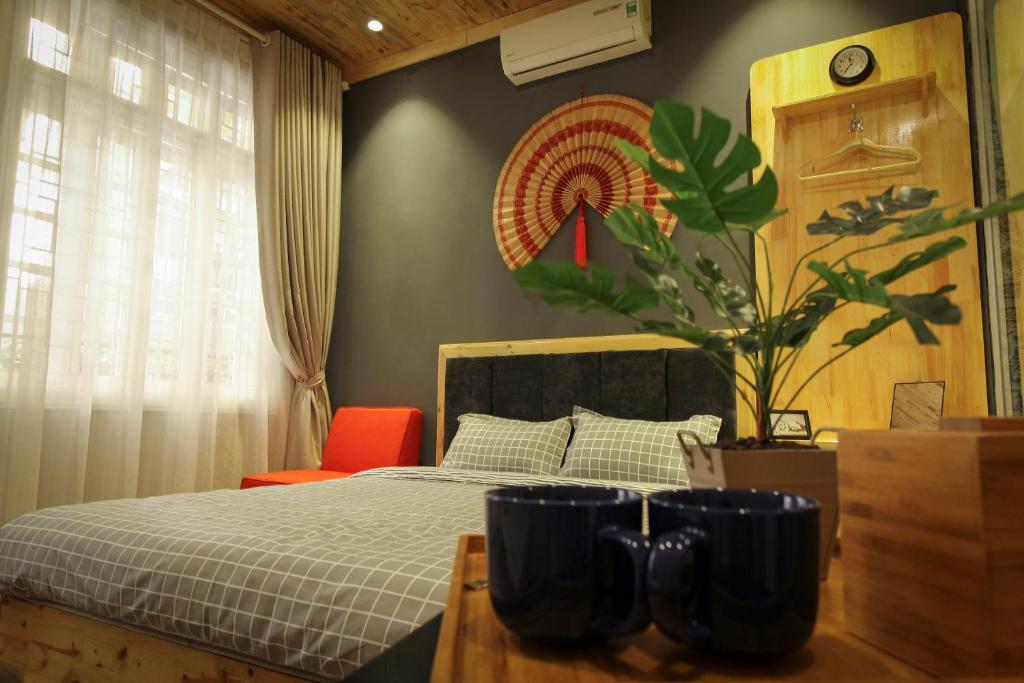 Двухместный (Двухместный номер Делюкс с 1 кроватью), HoLo Fairy House Hanoi - Serviced HomeStay