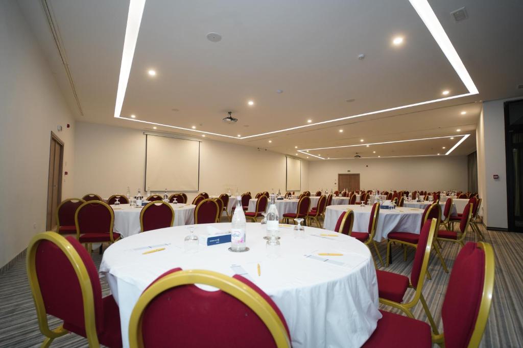 Golden Tulip Taj Sultan Resort photo 1