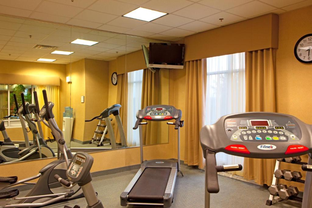 Holiday Inn Manassas - Battlefield, an IHG Hotel photo 4