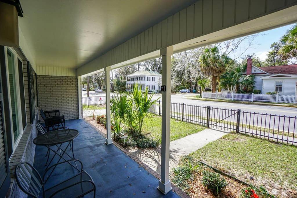 Beautiful, Modern Getaway in Historic Downtown Beaufort photo 4