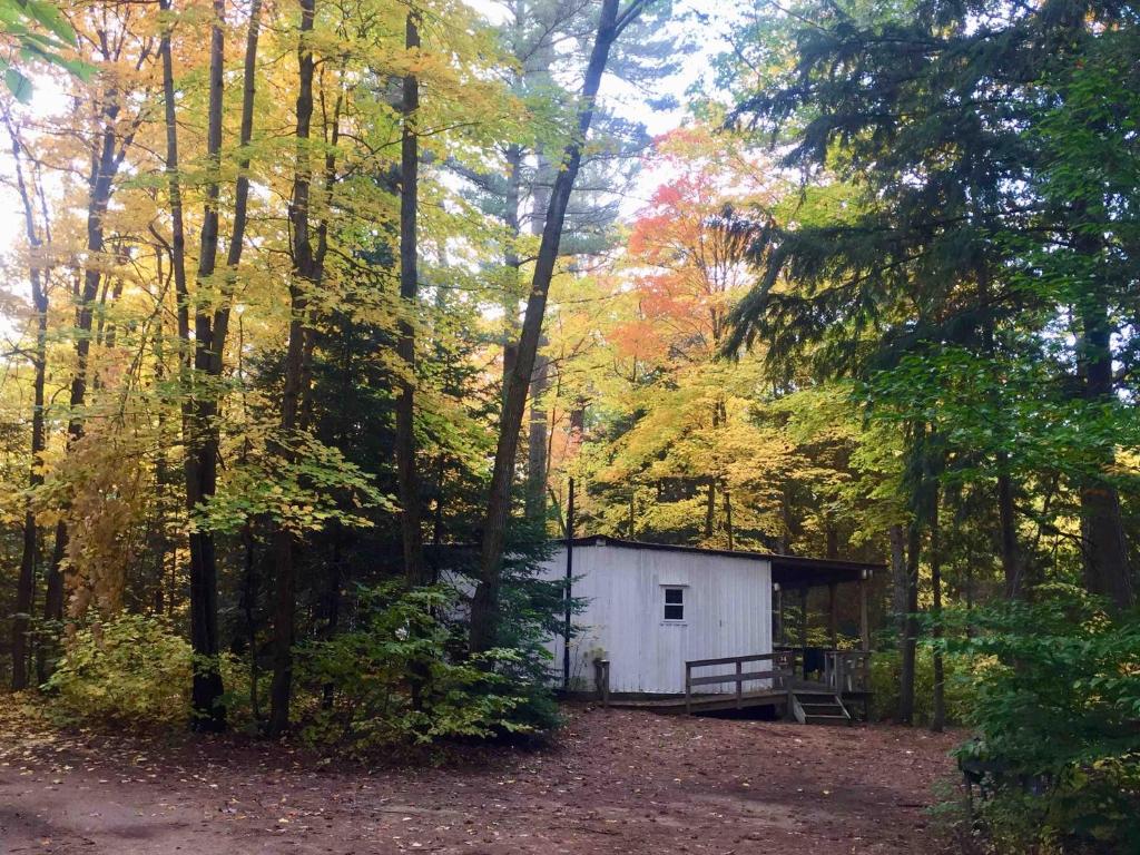 High Falls Bay Cottages, Camping & Waterpark photo 2