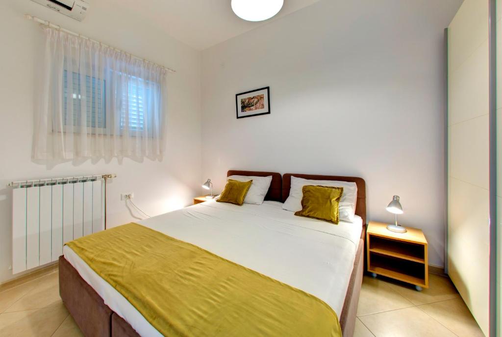 Апартаменты (Улучшенные апартаменты с балконом и видом на море), Villa Katarina Dubrovnik