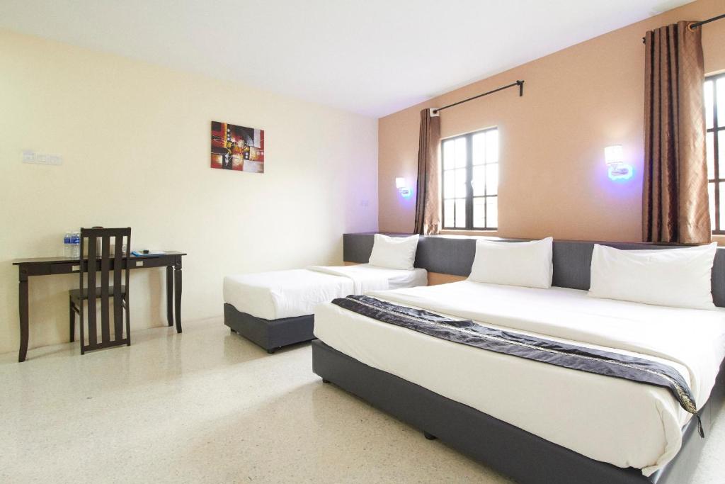 M S Hotel photo 2