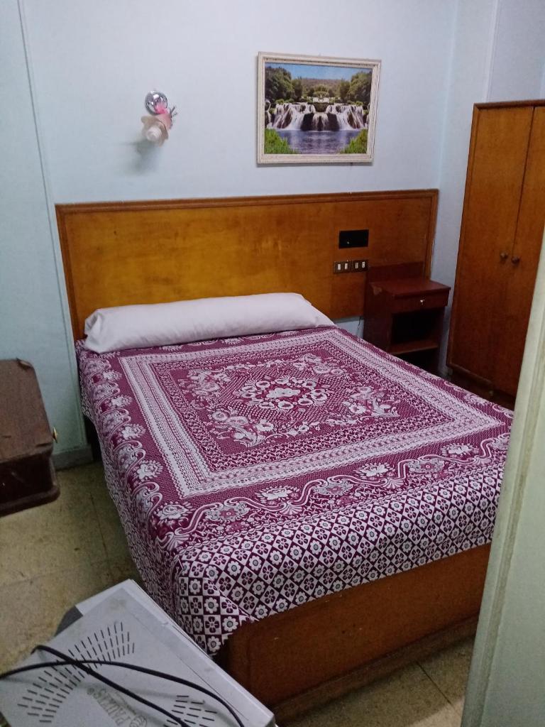 Одноместный (Одноместный номер с ванной комнатой), San mina Hotel