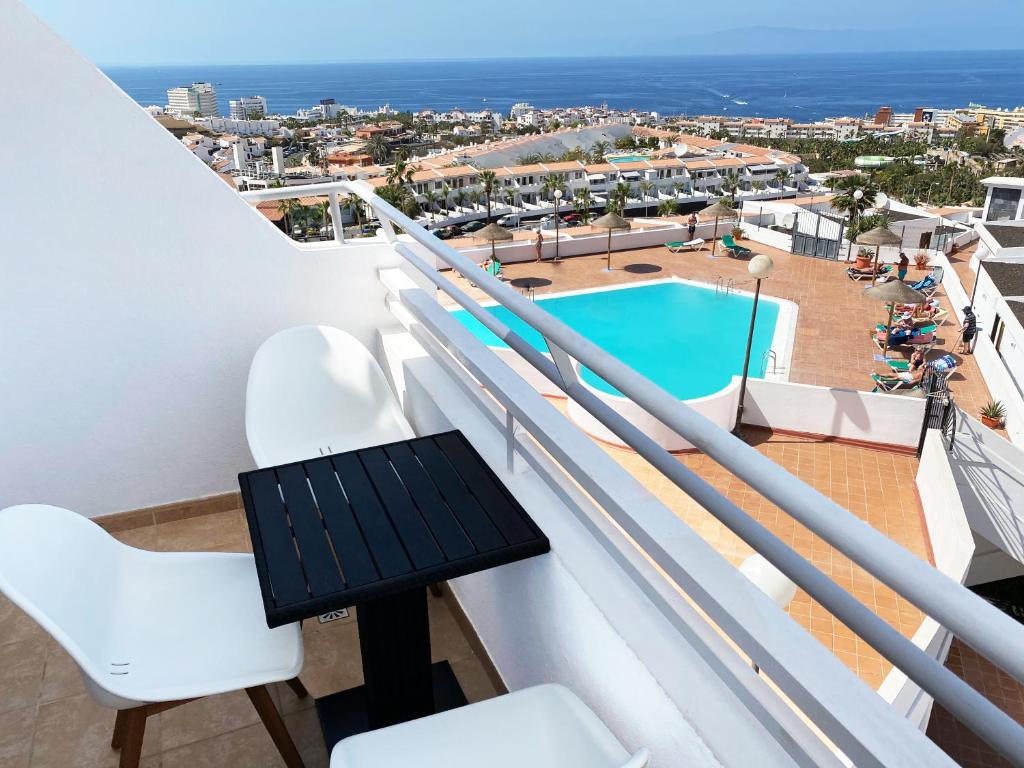 Penthouse 3 bedrooms, ocean view, near Siam Park photo 3