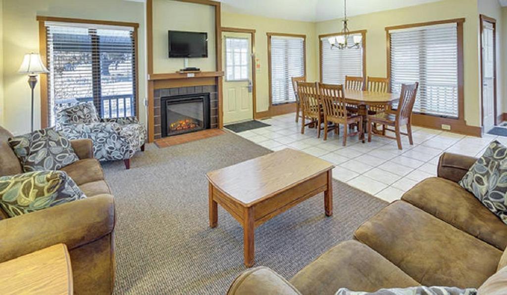 Pocono Villas Resort image