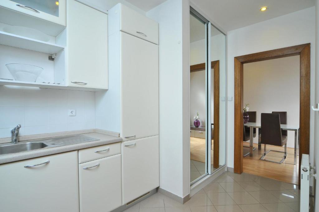 Апартаменты (Апартаменты с террасой (6 взрослых)), Апартаменты Selinor Old Town