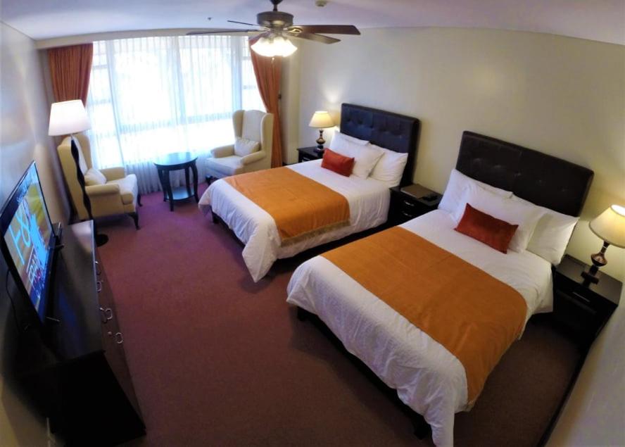 Private Unit Forest Lodge Lodge Camp John Hay photo 4