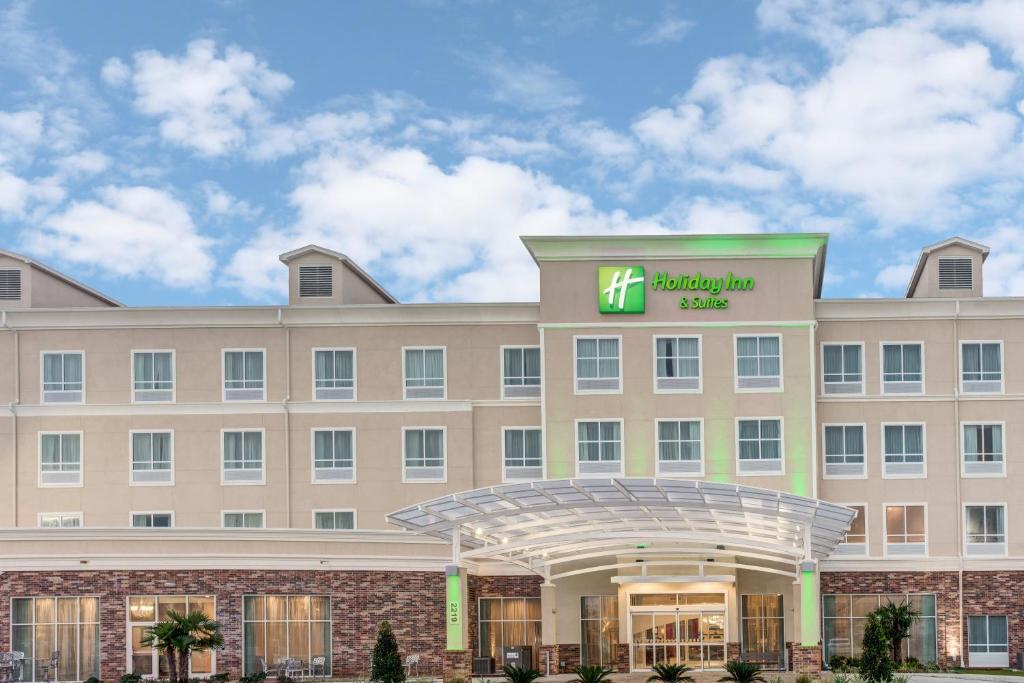 Holiday Inn Hotel & Suites Lafayette North, an IHG Hotel image