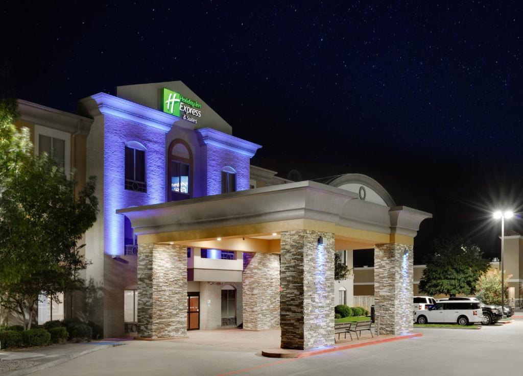 Holiday Inn Express Hotel & Suites Dallas - Duncanville, an IHG Hotel image