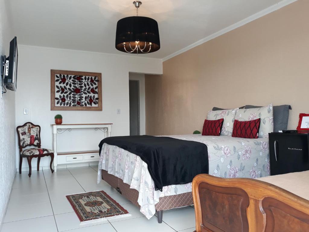 Pousada Cris Garden Bed&Breakfast photo 1