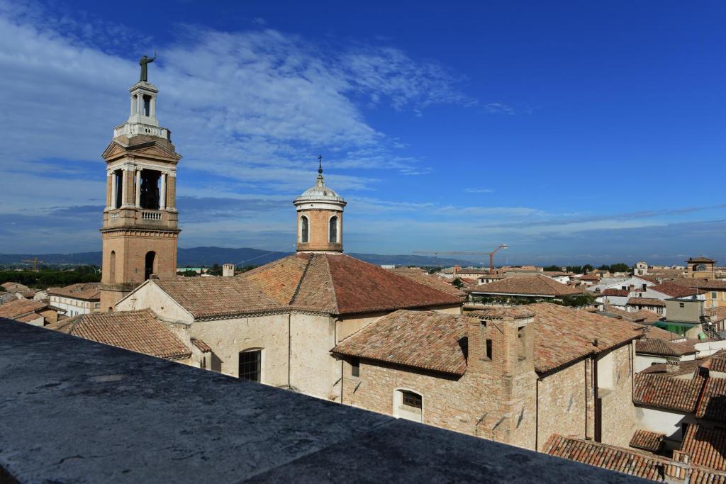 San Sisto Residence - Foligno City Center - La Montagnola Affittacamere photo 3