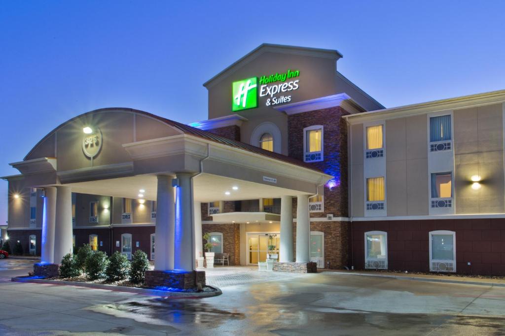 Holiday Inn Express Hotel & Suites Alvarado, an IHG Hotel image