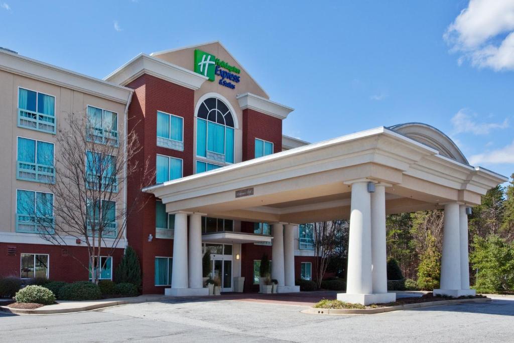 Holiday Inn Express Hotel & Suites Greenville, an IHG Hotel image