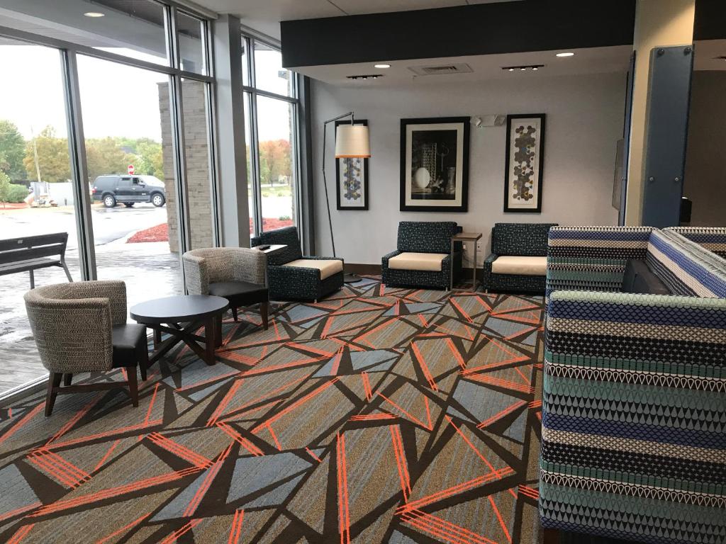 Holiday Inn Express & Suites Greenville SE - Simpsonville, an IHG Hotel photo 4