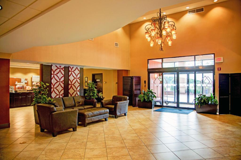 Holiday Inn Express Tyler South, an IHG Hotel photo 4