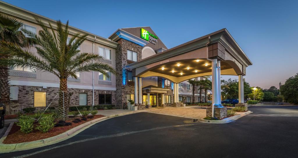 Holiday Inn Express Jacksonville - Blount Island, an IHG Hotel image